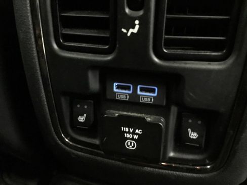 Used 2020 Dodge Durango R/T w/ Technology Group AWD/4WD image 20