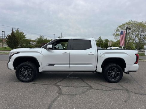 Used 2025 Toyota Tundra Platinum AWD/4WD image 3
