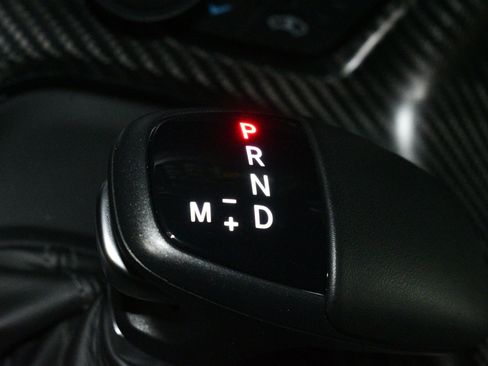Used 2022 Dodge Challenger R/T Scat Pack RWD image 40