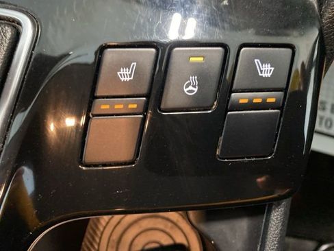 Used 2023 Kia Sportage EX image 17