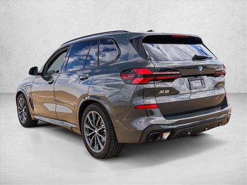 New 2026 BMW X5 xDrive50e AWD/4WD image 7