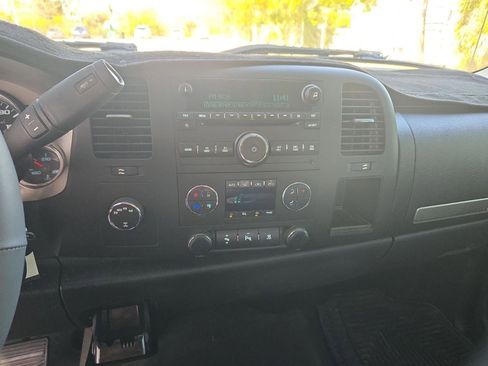 Used 2011 Chevrolet Silverado 1500 LT w/ All-Star Edition image 9