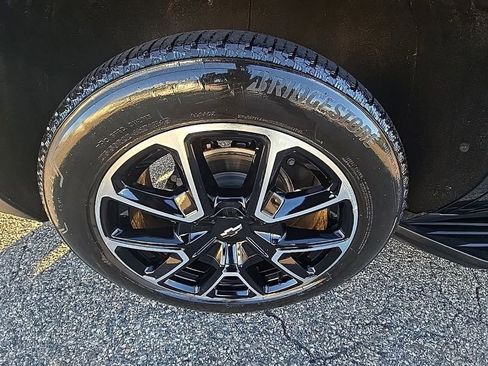 Used 2023 Chevrolet Tahoe RST image 34