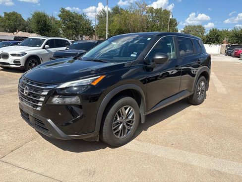 Used 2024 Nissan Rogue S AWD/4WD image 1