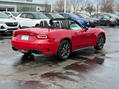 Used 2018 FIAT 124 Spider Abarth w/ Visibility Group image 5