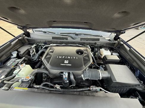 Used 2025 INFINITI QX80 Sensory AWD/4WD image 31