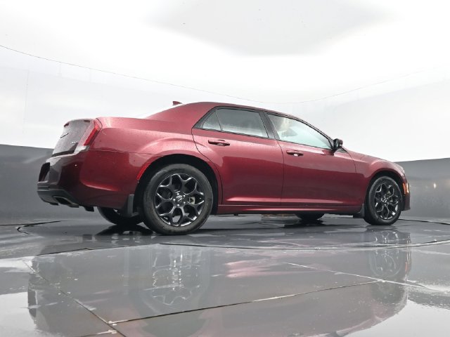 Used 2021 Chrysler 300 Touring AWD/4WD image 24