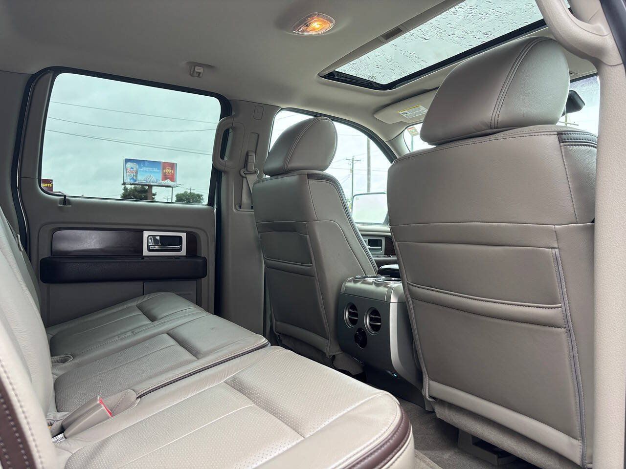 Used 2010 Ford F150 Platinum AWD/4WD image 27