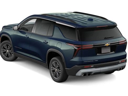 New 2026 Chevrolet Traverse LT w/ Driver Confidence Package AWD/4WD image 28