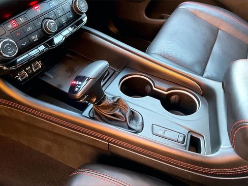 Used 2023 Dodge Durango R/T image 18