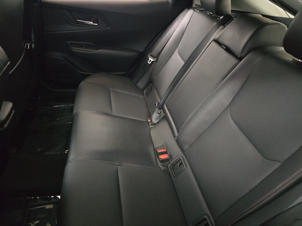 Used 2023 Toyota Prius Prime FWD image 16
