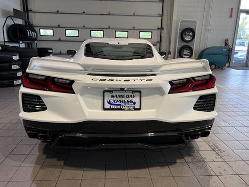 Certified 2022 Chevrolet Corvette Stingray Preferred Cpe w/ Z51 Performance Package image 7