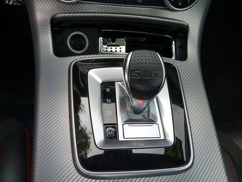 Used 2017 Mercedes-Benz SLC 43 AMG image 12