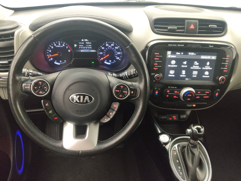 Used 2018 Kia Soul + w/ Primo Package FWD image 22