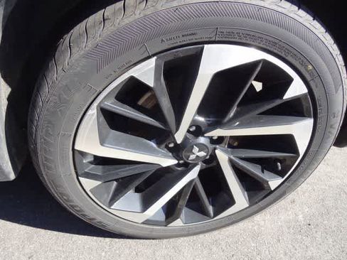Used 2024 Mitsubishi Outlander SE AWD/4WD image 23