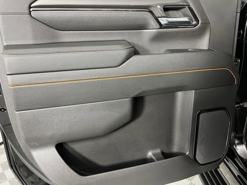 Used 2024 GMC Sierra 2500 AT4 w/ AT4 Premium Plus Package image 27