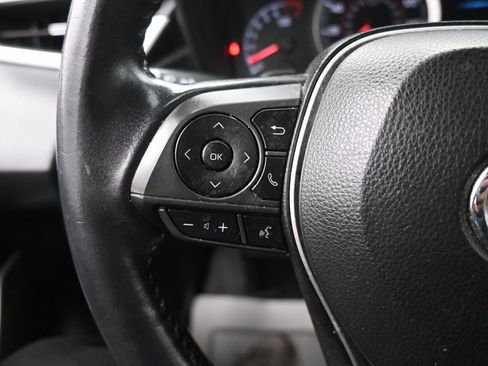 Used 2020 Toyota Corolla SE image 19
