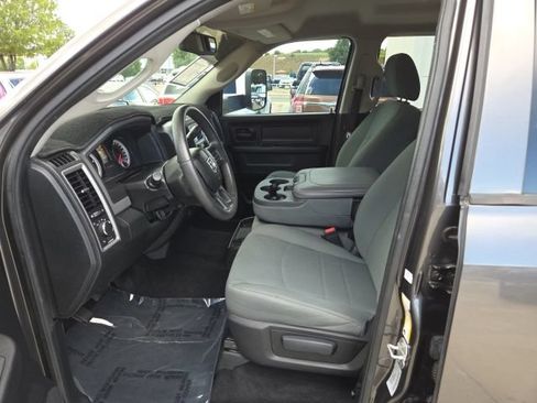 Used 2015 RAM 3500 Tradesman w/ Chrome Appearance Group RWD image 15