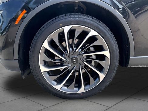 Used 2020 Lincoln Aviator Reserve w/ Equipment Group 202A AWD/4WD image 11