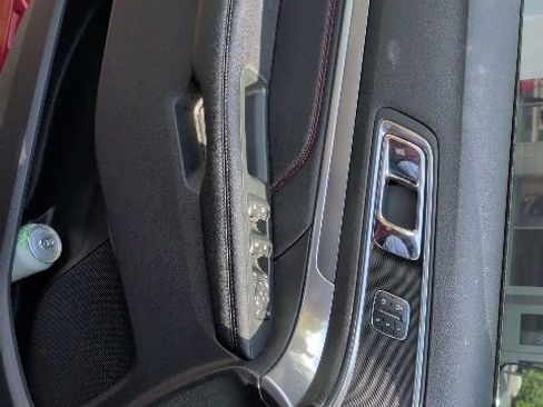 Used 2018 Ford Explorer Sport w/ Equipment Group 401A AWD/4WD image 3