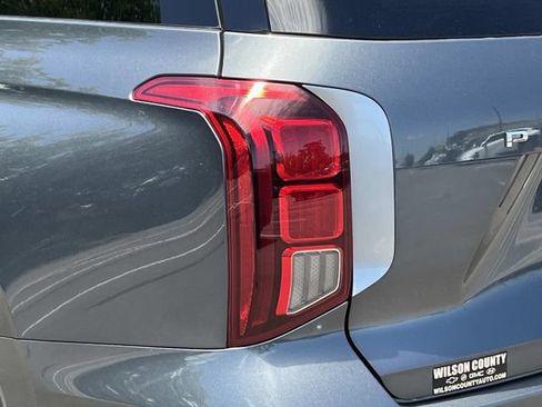 Certified 2025 Hyundai Palisade SEL FWD image 10