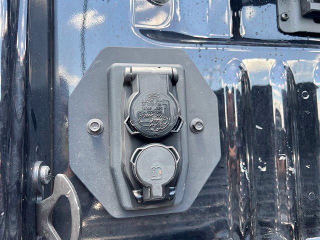 Used 2022 Ford F250 Limited AWD/4WD image 18