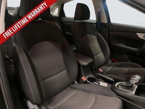 Used 2024 Kia Forte LXS FWD image 29