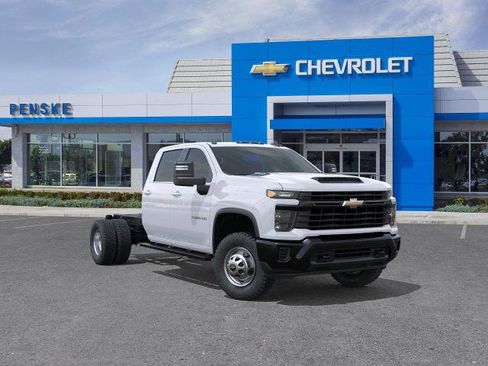 New 2026 Chevrolet Silverado 3500 W/T image 1