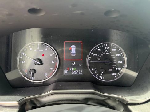 Used 2021 Subaru Outback Limited w/ Popular Package #2 AWD/4WD image 19
