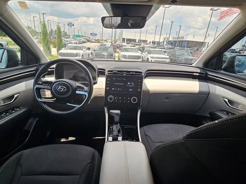 Used 2022 Hyundai Tucson SEL FWD image 16