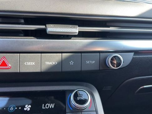 Used 2024 Hyundai Palisade Calligraphy image 22