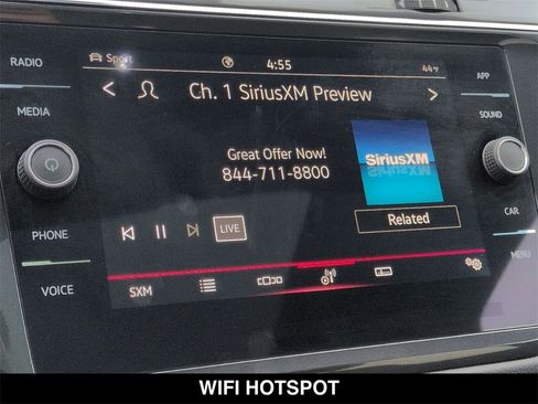 Used 2023 Volkswagen Tiguan SE R-Line image 6