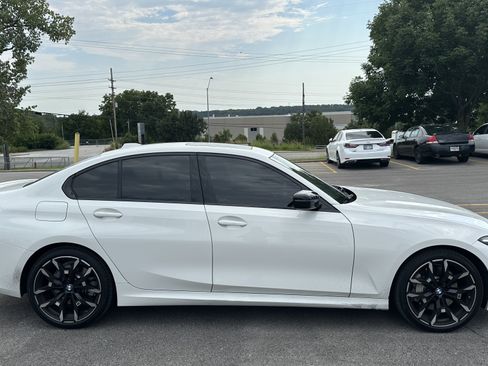 Used 2025 BMW 330i xDrive Sedan w/ M Sport Package AWD/4WD image 11