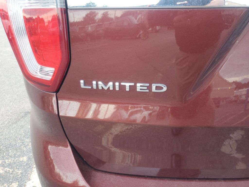 Used 2016 Ford Explorer Limited AWD/4WD image 4