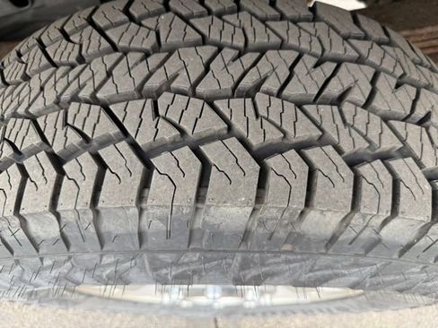 Used 2016 Ford F250 XLT w/ FX4 Off-Road Package image 8