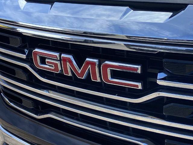 Used 2025 GMC Sierra 1500 SLT AWD/4WD image 26