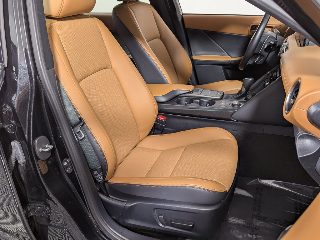 Used 2021 Lexus IS 300 AWD image 26