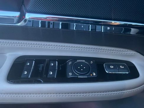 Used 2022 Lincoln Corsair Reserve w/ Equipment Group 201A image 13