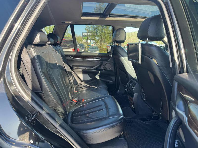 Used 2014 BMW X5 xDrive35i w/ Luxury Line AWD/4WD image 17