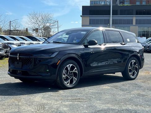 New 2026 Lincoln Nautilus Premier w/ Equipment Group 102A image 2