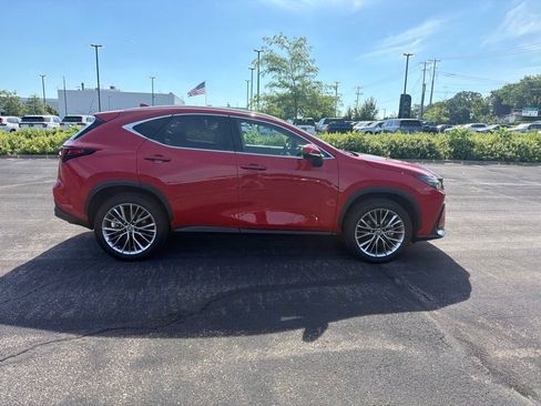 Used 2025 Lexus NX 350h AWD w/ Luxury Package image 21