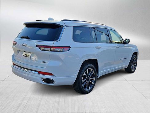 Used 2021 Jeep Grand Cherokee L Overland w/ Trailer Tow Group (B) image 8