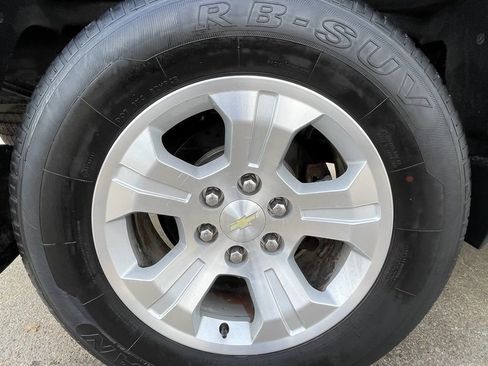 Used 2017 Chevrolet Silverado 1500 LT w/ All Star Edition AWD/4WD image 15
