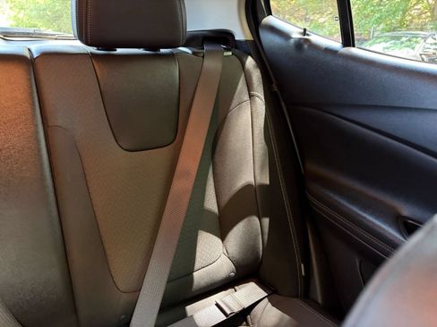 Used 2025 Buick Encore GX Preferred FWD image 36