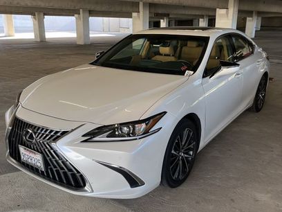 Used 2023 Lexus ES 300h 300h w/ Premium Package