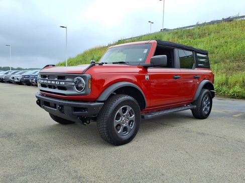 Used 2022 Ford Bronco Big Bend AWD/4WD image 3