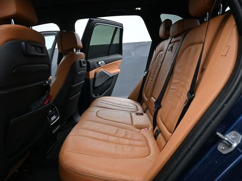 Used 2019 BMW X5 xDrive50i w/ Premium Package 2 image 15