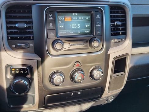 Used 2018 RAM 1500 Tradesman w/ Popular Equipment Group image 19