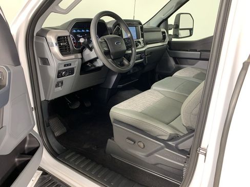 Used 2023 Ford F150 XLT w/ Trailer Tow Package image 27