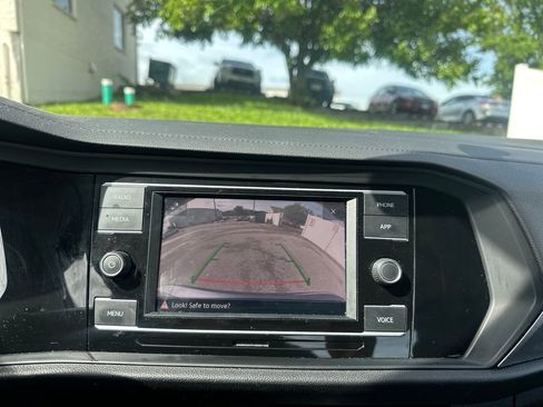 Used 2021 Volkswagen Jetta S w/ Driver Assistance Package FWD image 14